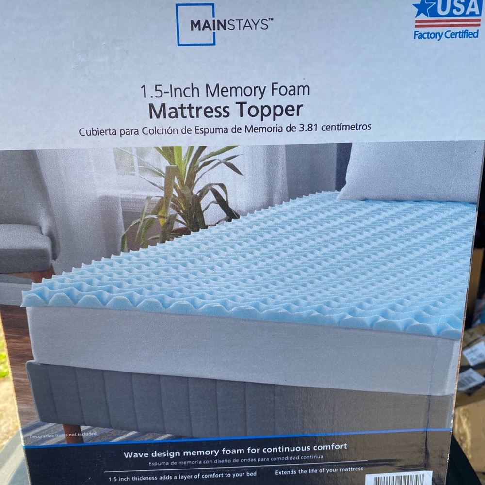 Mainstays King memory form topper